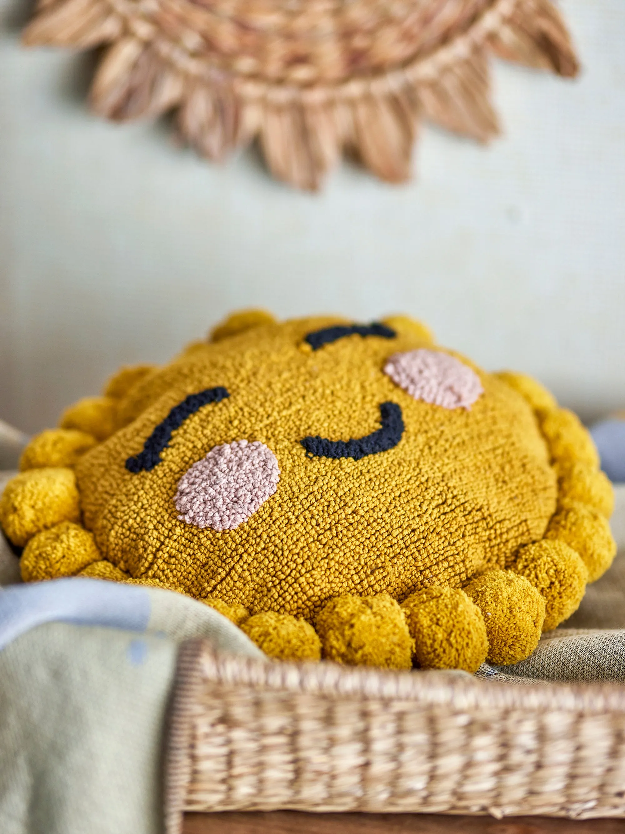 Bloomingville Cushion Vigge | Sun