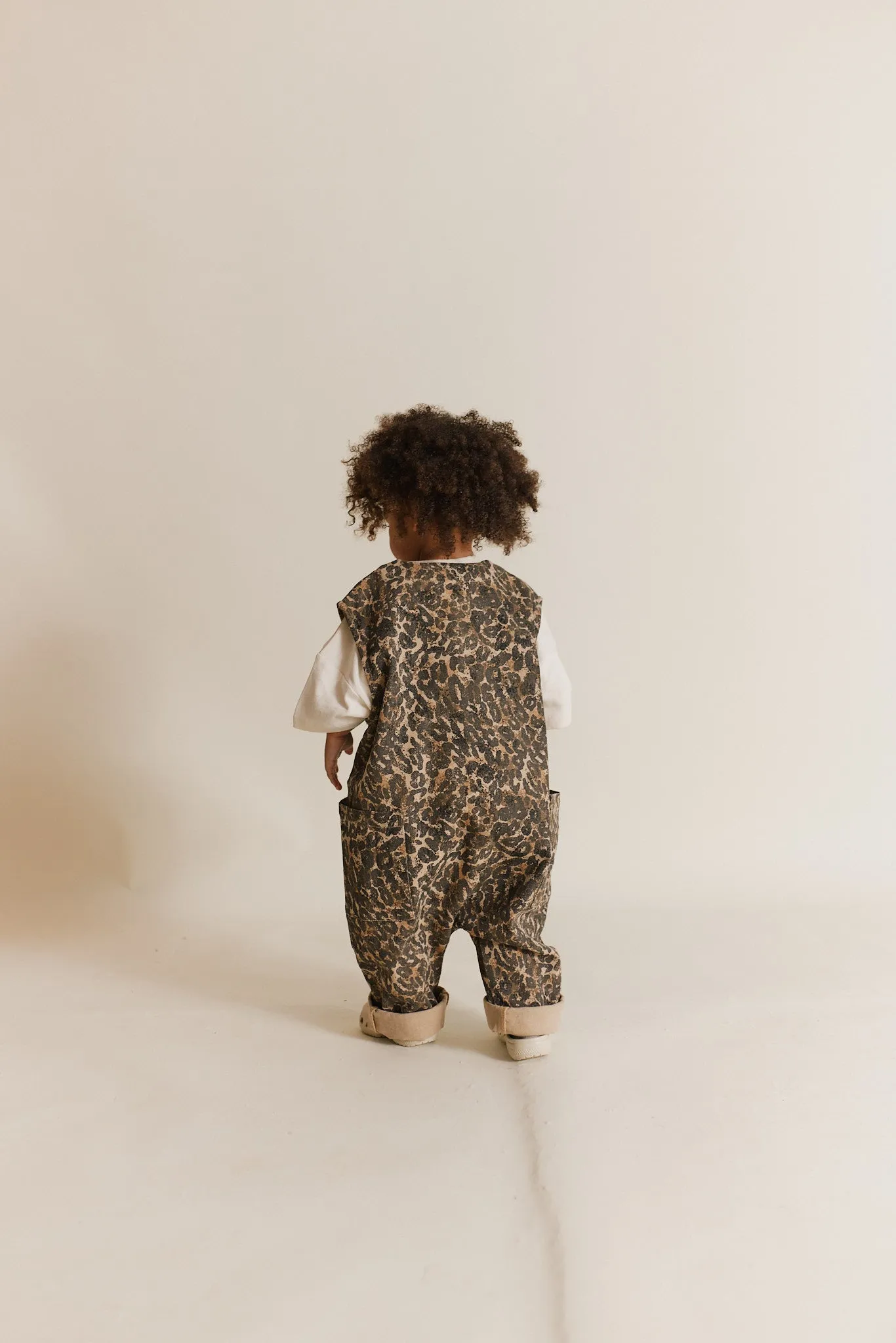 Claude & Co: Wren Leopard Print Sleeveless Overalls