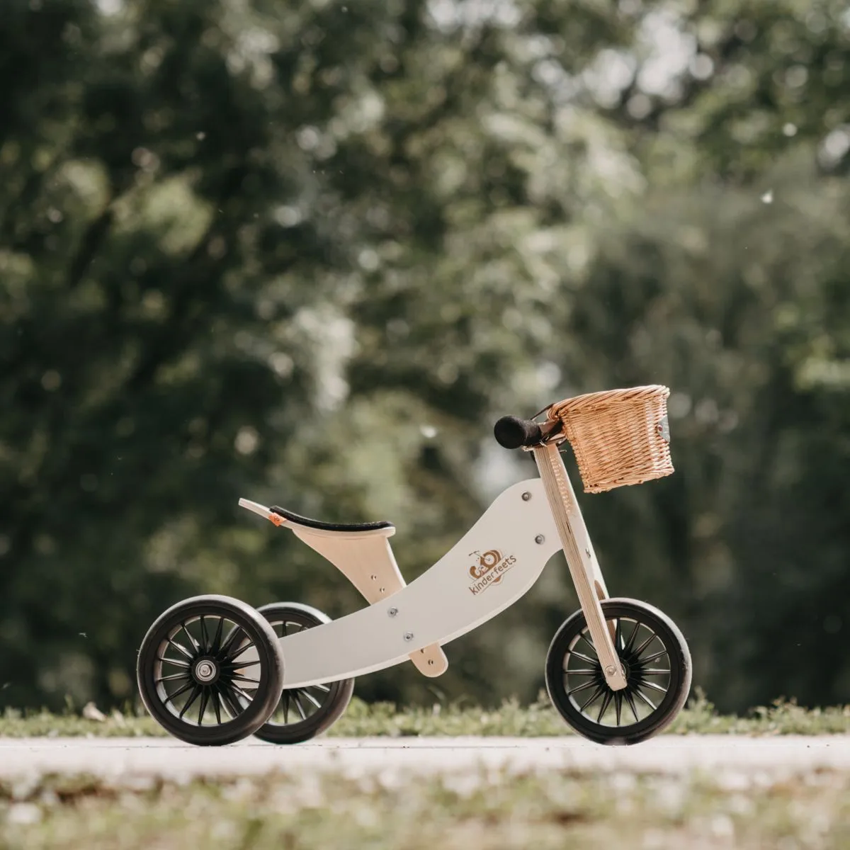 Kinderfeets Tiny Tot PLUS 2 in 1 Balance Bike - White