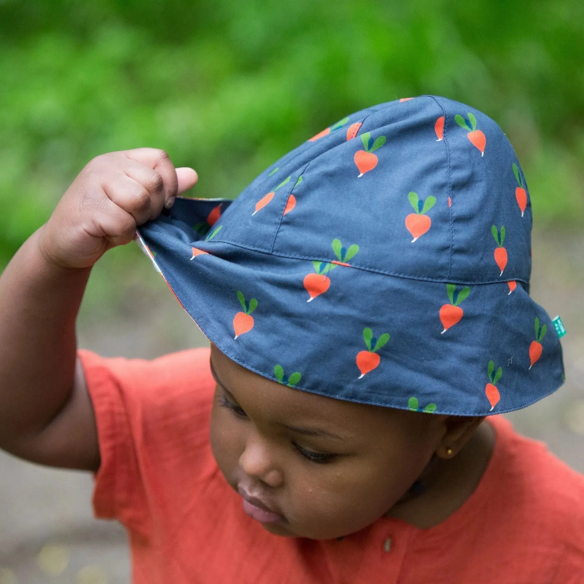 Little Green Radicals: Radical Radish Reversible Sunhat