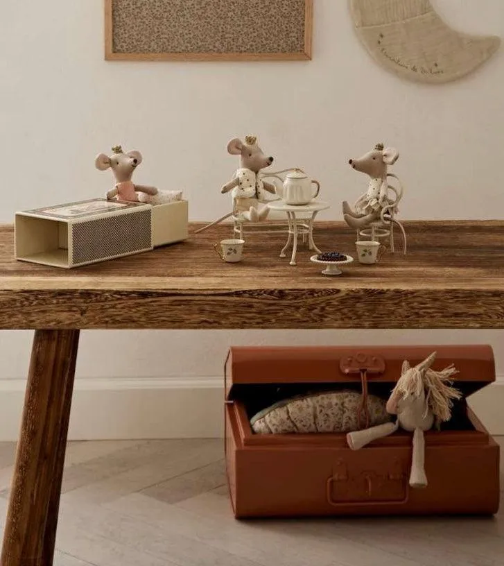 Maileg Royal Princess Mouse Little Sister in Matchbox SS25: NEW ARRIVAL