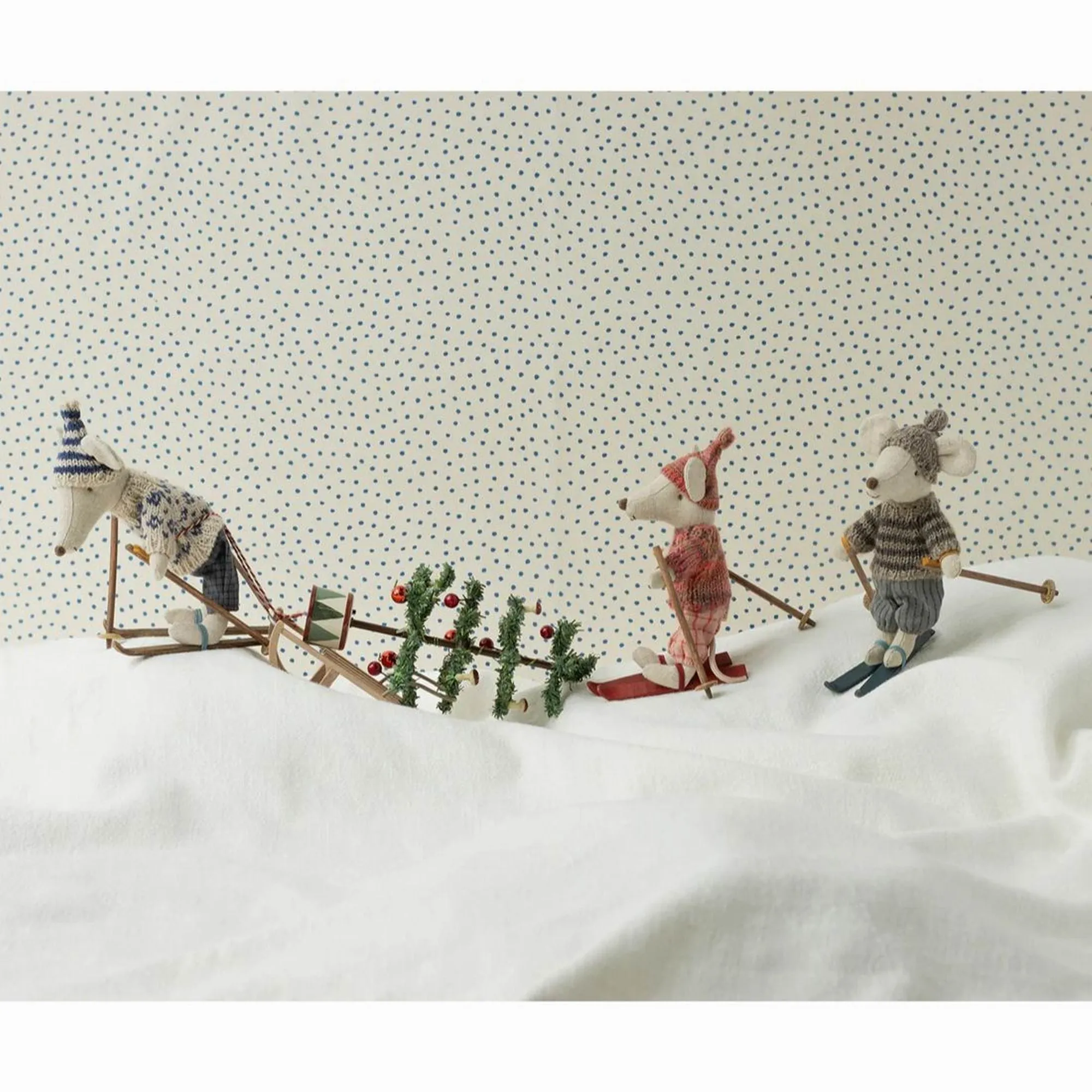 Maileg Winter Mouse With Ski Set, Big Sister – Rose