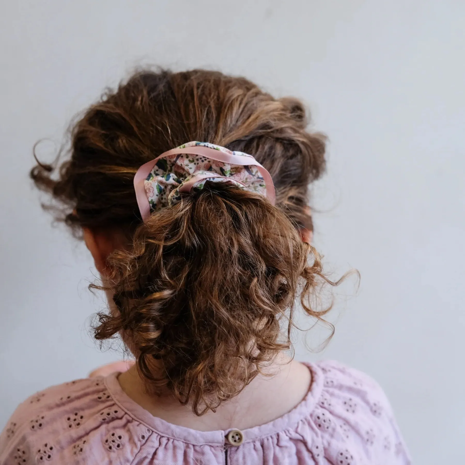 Mimi & Lula: Satin Edged Scrunchie - Peach