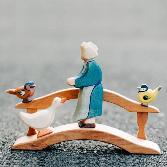 Ostheimer | Goose Standing