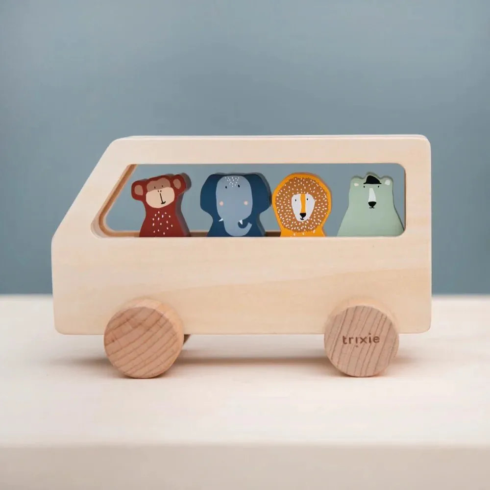 Trixie: Wooden Animal Bus