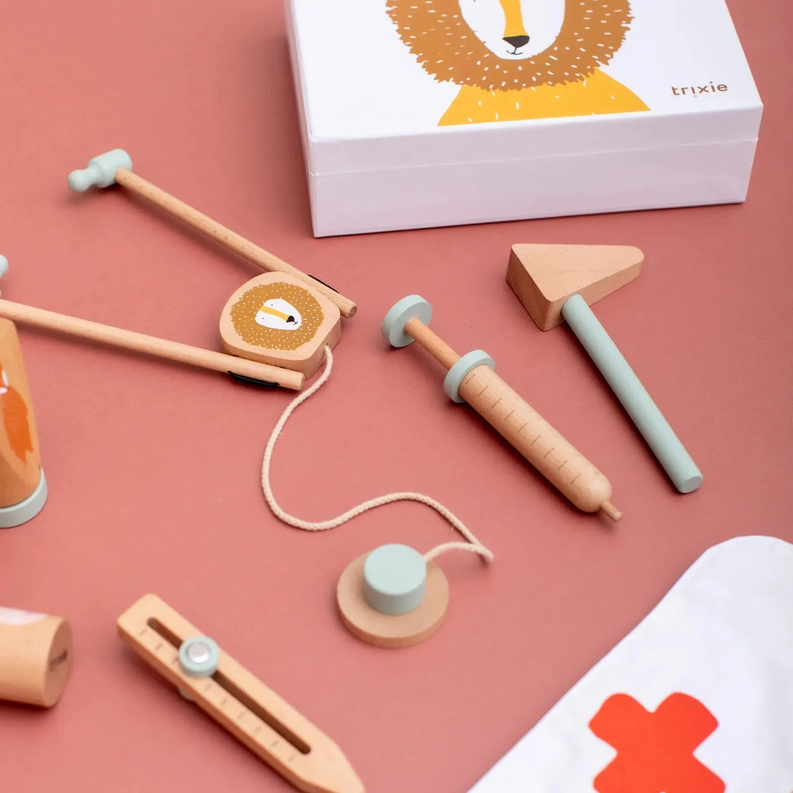 Trixie: Wooden Doctor Set